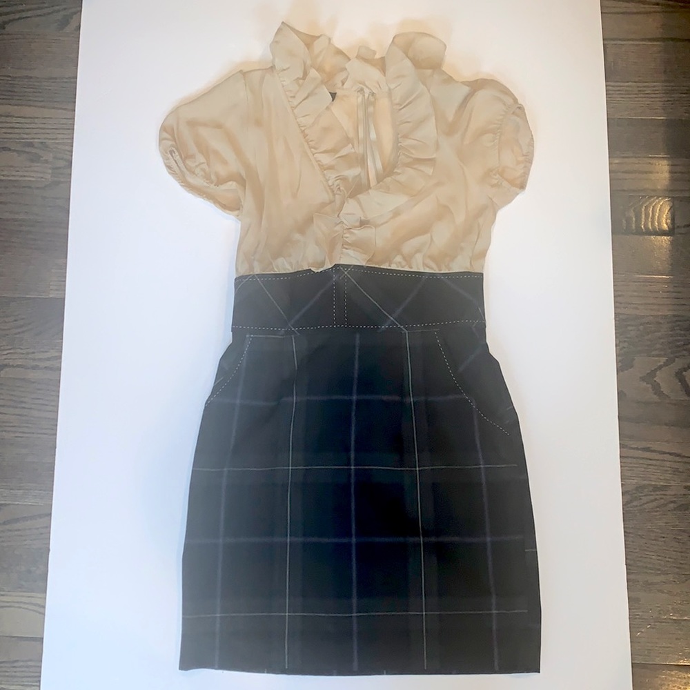 Bebe dress beige, plaid bottom size 8